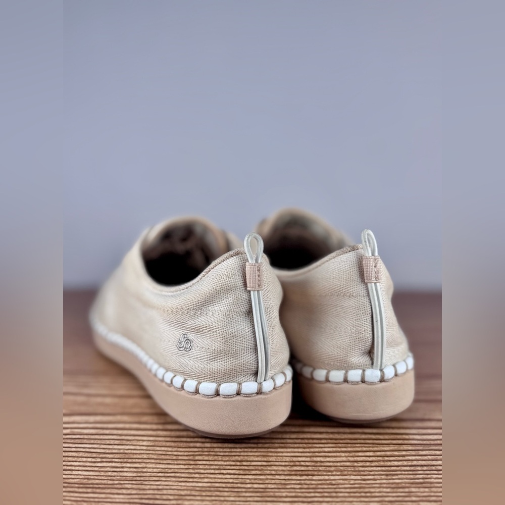 Cloudsteppers By Clarks Women’s Glow Lace Up Beige Canvas Comfort Shoes Sz 11 - Picture 7 of 12